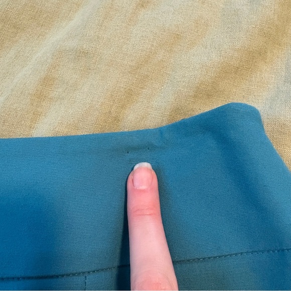 Lafayette 148 Skirt women’s Size 10 Blue Knee Length Pencil Career‎ - Picture 3 of 9